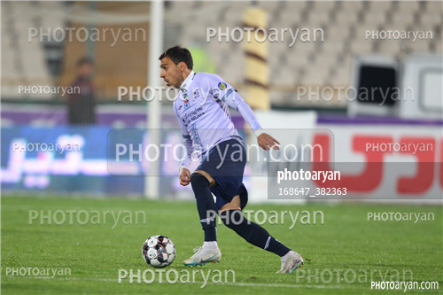 پرسپولیس 2-تراکتور 0  (1402/12/02)-