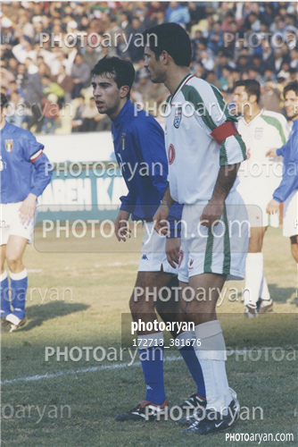 بازیکنان دهه های مختلف فوتبال ایران 40-علی دایی  Ali Daei,