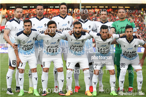 پرسپولیس 2-پیکان 0-96/01/16-رحمان احمدی,مهدی شیری,امیرحسین صادقی,سیاوش یزدانی مقدم,محمدصادق بارانی,سیامک نعمتی,ارمان قاسمی,ابوالفضل ابراهیمی,سجاد آشوری,گادوین منشاGodwin Mensha,سید امیر حسین امیری,