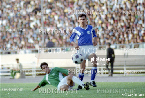 بازیکنان دهه های مختلف فوتبال ایران 7-امیر موسوی نیا,محسن گروسی,