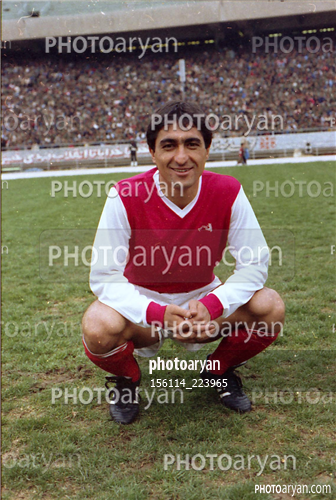 بازیکنان دهه های مختلف فوتبال ایران28-ناصر محمدخانی,