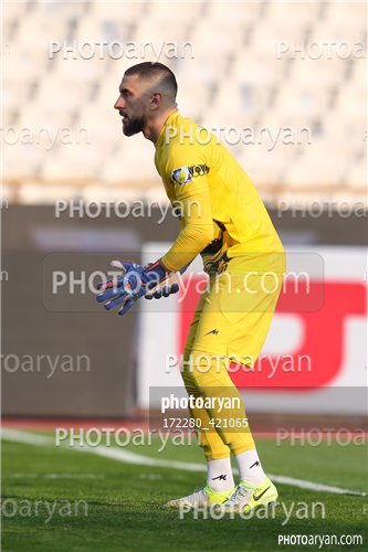 پرسپولیس  2-تراکتور  0    (1403/11/07)-