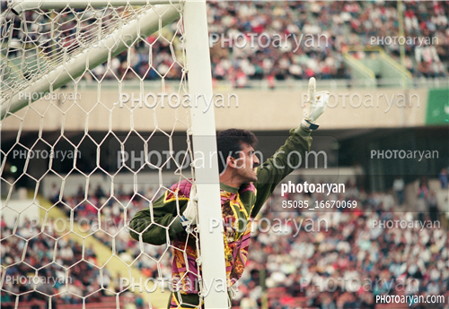 بازیکنان دهه های مختلف فوتبال ایران21-