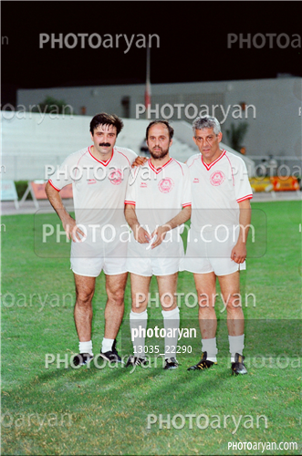 بازیکنان دهه های مختلف فوتبال ایران 1-محمد زادمهر,محمود خوردبین,حمید شیرزادگان,