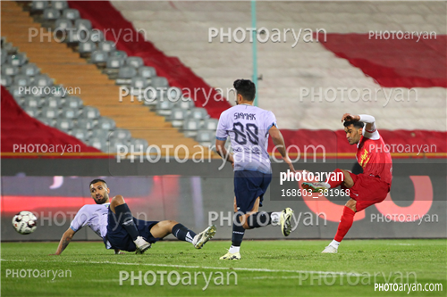 پرسپولیس 2-تراکتور 0  (1402/12/02)-