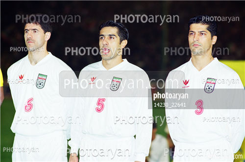 بازیکنان دهه های مختلف فوتبال ایران 1-افشین پیروانی,مهرداد میناوند,کریم باقری,