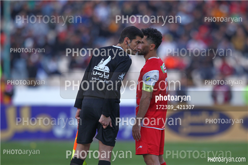 پرسپولیس  2-تراکتور  0    (1403/11/07)-امید عالیشاه,