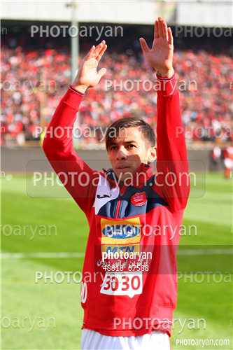 پرسپولیس 2-تراکتورسازی تبریز 0 (96/10/08)-فرشاد احمدزاده,