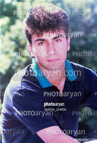 بازیکنان دهه های مختلف فوتبال ایران 36 -کوروش تشت زر,