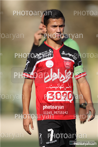  جوانان پرسپولیس 3- جوانان نیروی زمینی  2( 95/7/15)-حمید طاهرخانی,