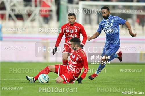 استقلال 1-تراکتورسازی 2-سروش رفیعی,امید ابراهیمی,محمد ابراهیمی,