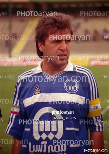  بازیکنان دهه های مختلف فوتبال ایران 32-جواد زرینچه,