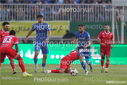 پرسپولیس 0-استقلال  0  (1404/09/14)-