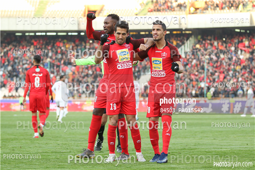 پرسپولیس 2-تراکتور سازی 0 (98/11/06)-وحید امیری,علی علیپور,Christian Osaguona (کریستین اوساگونا),