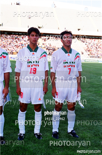 بازیکنان دهه های مختلف فوتبال ایران 1-علیرضا منصوریان,فرهاد مجیدی,