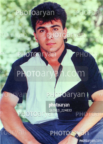 بازیکنان دهه های مختلف فوتبال ایران 36 -کوروش تشت زر,