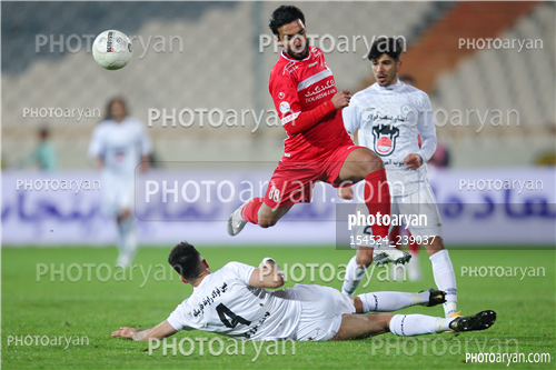 پرسپولیس 2- ذوب آهن  0 (1400/10/03)-