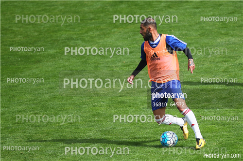 تمرین تیم ملی فوتبال  (96/08/13)-اشکان دژاگه,