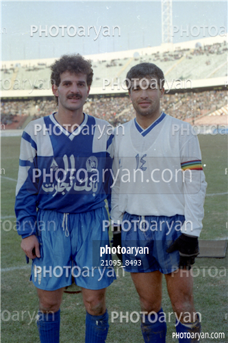 بازیکنان دهه های مختلف فوتبال ایران 4-جعفر مختاری فر,رضا احدی,