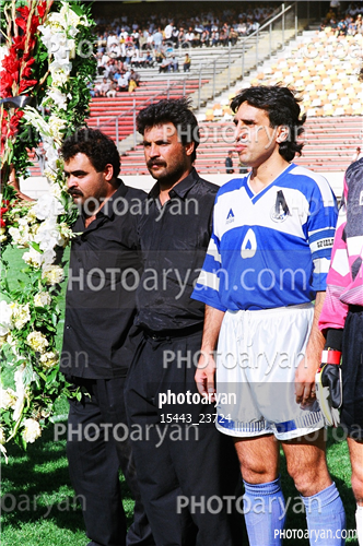 بازیکنان دهه های مختلف فوتبال ایران 2-شاهین بیانی,