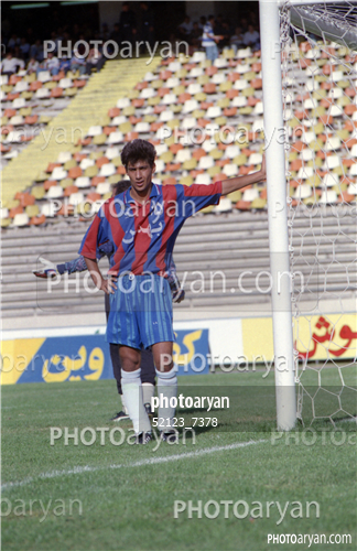 بازیکنان دهه های مختلف فوتبال ایران 12-فرهاد مجیدی,
