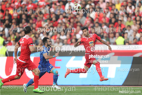 پرسپولیس 1 - استقلال 0  (96/08/04)-حسین ماهینی,سید جلال حسینی,داریوش شجاعیان,