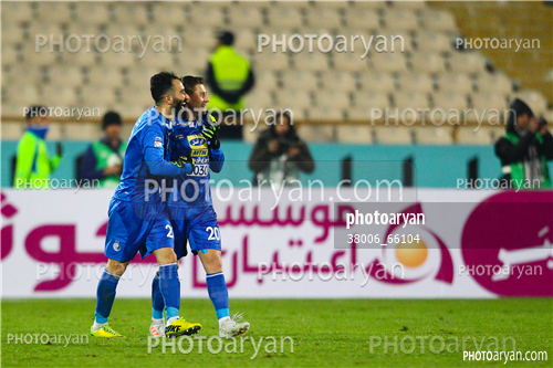 استقلال 3-سپاهان اصفهان  0 (96/09/15)-