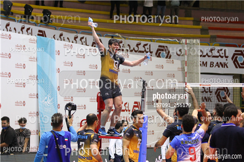 پیکان  1- شهداب یزد  3 (1400/12/23)-