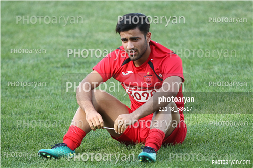 تمرین پرسپولیس  در ورزشگاه شهید کاظمی96/04/07-صادق محرمی,