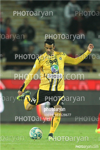 پرسپولیس 2-سپاهان اصفهان  1-مسعود حسن زاده,