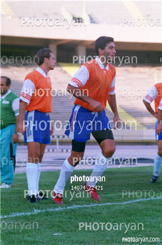 بازیکنان دهه های مختلف فوتبال ایران 1-احمدرضا عابدزاده Ahmad Reza Abedzadeh,رضا شاهرودی,