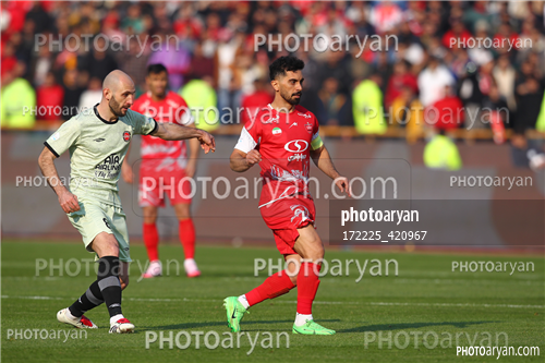 پرسپولیس  2-تراکتور  0    (1403/11/07)-