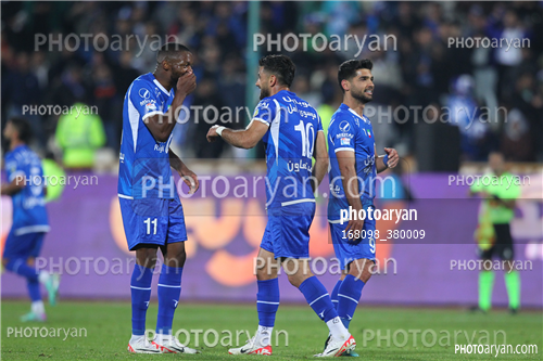 استقلال2-پیکان 1  (1402/10/09)-