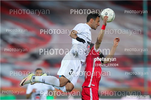 پرسپولیس 2- ذوب آهن  0 (1400/10/03)-