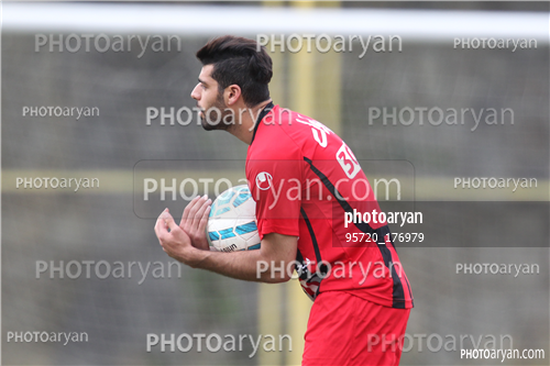 تمرین پرسپولیس در ورزشگاه درفشی فر 95/02/13-مهدی طارمی,