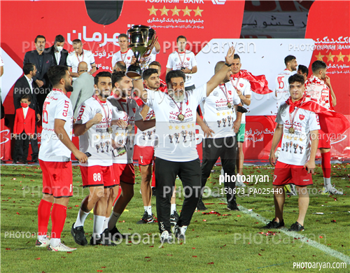 پیکان 0-پرسپولیس 2(1400/05/08)-افشین پیروانی,یحیی گل محمدی,مهدی ترابی,سیامک نعمتی,حامد لک,داوود کاشانی,حسین کنعانی زادگان,حمید مطهری,ابراهیم شکوری,