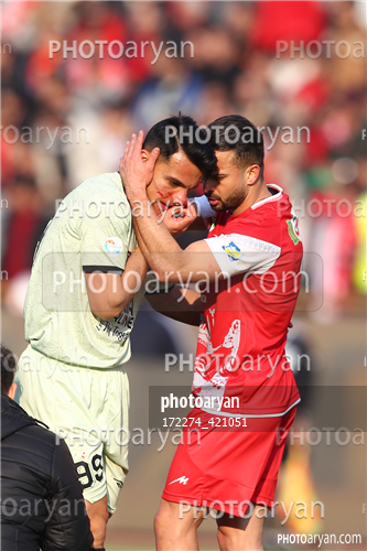 پرسپولیس  2-تراکتور  0    (1403/11/07)-