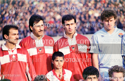 بازیکنان دهه های مختلف فوتبال ایران 10-رحیم یوسفی,محسن عاشوریَ,کریم باوی,