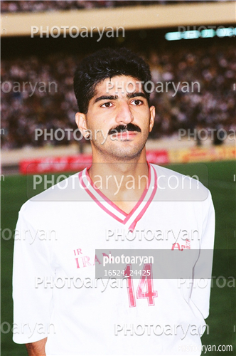 بازیکنان دهه های مختلف فوتبال ایران 2-فرشاد فلاحت زاده,