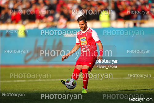 پرسپولیس 4 -ذوب آهن اصفهان 0 (96/09/10)-کمال کامیابی نیا,