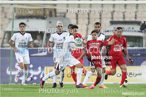 پرسپولیس 2-پیکان 0-96/01/16-محسن ربیع خواه,کمال کامیابی نیا,سیاوش یزدانی مقدم,سیامک نعمتی,