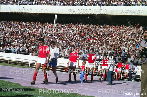 بازیکنان دهه های مختلف فوتبال ایران30-