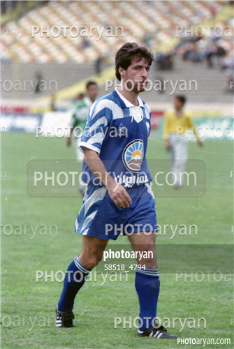 بازیکنان دهه های مختلف فوتبال ایران 15-صادق ورمزیار,