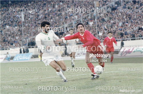 بازیکنان دهه های مختلف فوتبال ایران 3-ناصر محمدخانی,نادر محمدخانی,