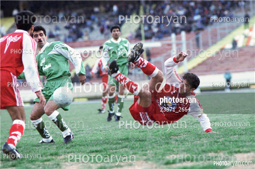 بازیکنان دهه های مختلف فوتبال ایران 10-بهروز رهبری فر, علیرضا حکیم‌زاده,