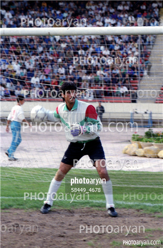 بازیکنان دهه های مختلف فوتبال ایران 15-بهزاد غلامپور,