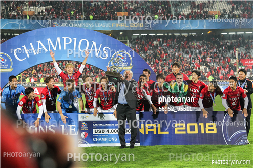 پرسپولیس 0 -کاشیما انتلرز 0 (97/08/19)-kwoun suntae,shoji gen,hugo leonardo serejo,doi shoma,yuma suzuki,shuto yamamoto,Kento Misao,Daigo Nishi,Hiroki Abe,jung seung hyun,Ryota Nagaki,Takeshi Kanamori,Hitoshi Sogahata,Yasushi Endo,Koki Anzai,Tomoya Inukai,Mitsuo Ogasawara,