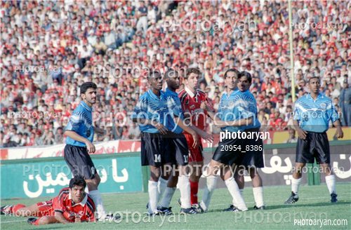 بازیکنان دهه های مختلف فوتبال ایران 4-اسماعیل حلالی,علی رضا امامی فر,