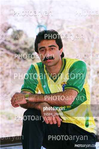 بازیکنان دهه های مختلف فوتبال ایران 2-سید علی افتخاری,