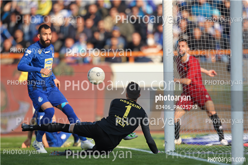 استقلال 1 -شهر خودرو  0 (98/09/14)-سید حسین حسینی,روزبه چشمی,